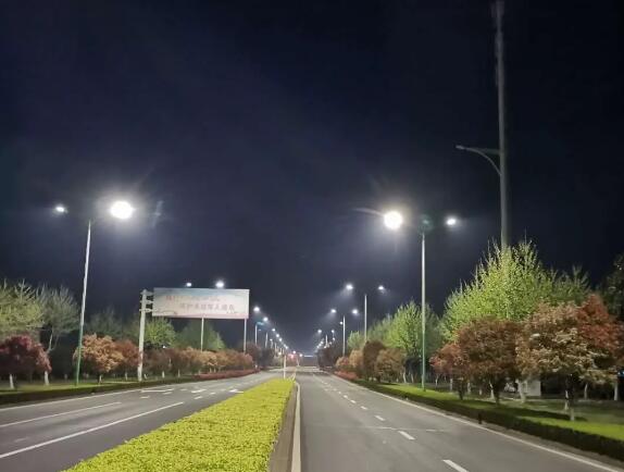 Câte moduri există pentru transformarea iluminatului stradal care economisește energie?
