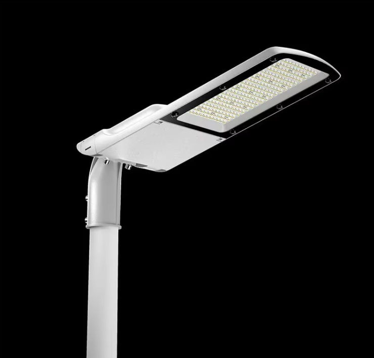 Care sunt avantajele luminilor stradale LED?